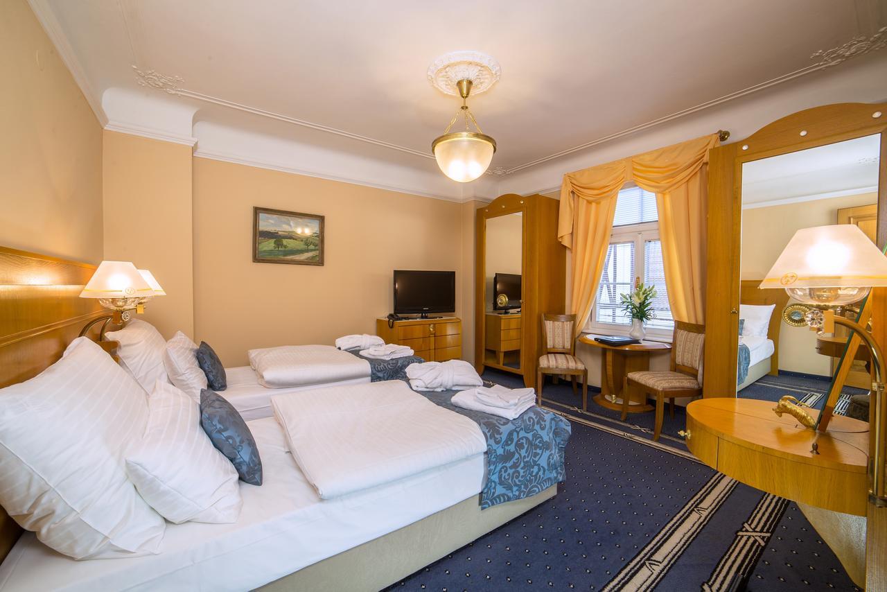 Hotel Three Lilies Inkl Aquaforum Františkovy Lázně 외부 사진